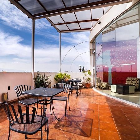 Hotel Hc Celaya  Bagian luar foto