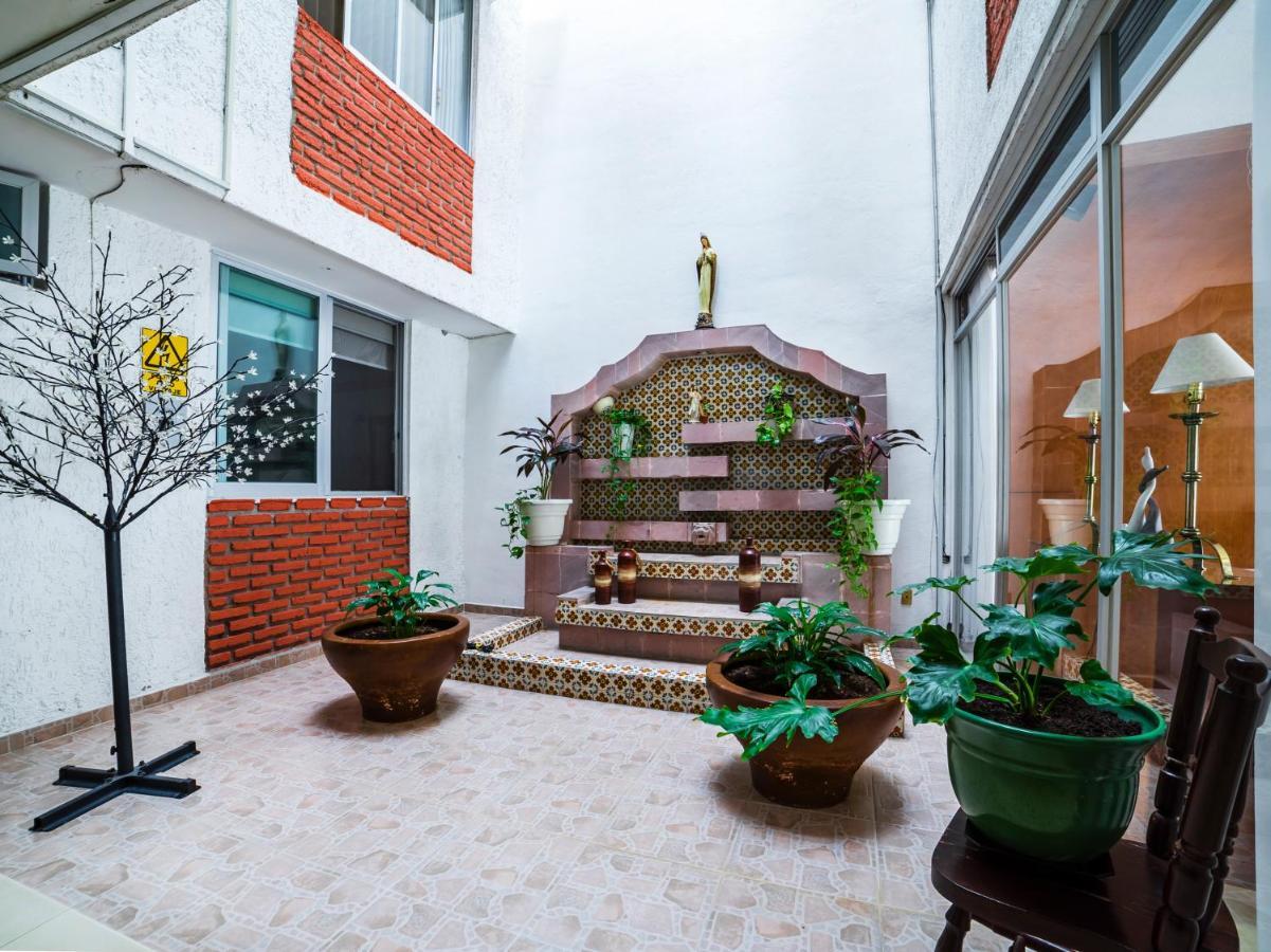 Hotel Hc Celaya  Bagian luar foto