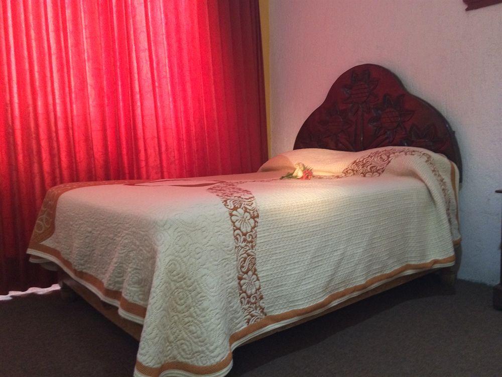 Hotel Hc Celaya  Bagian luar foto