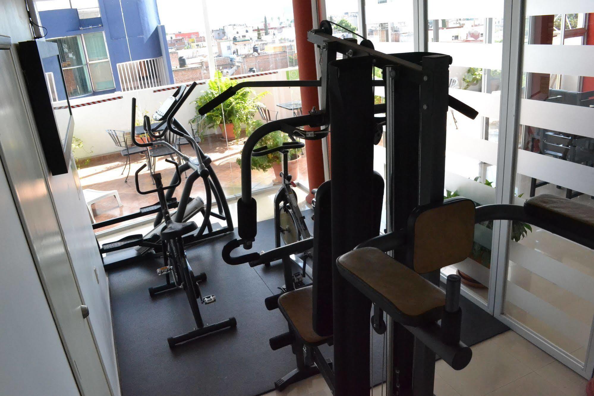 Hotel Hc Celaya  Bagian luar foto
